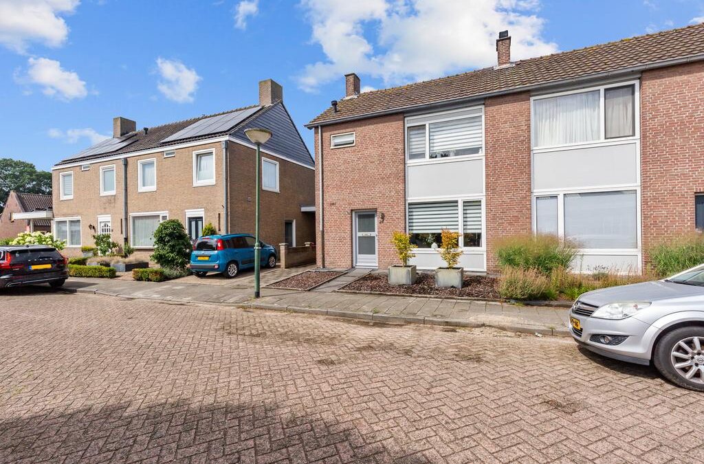Mgr Dr Meuwesestraat